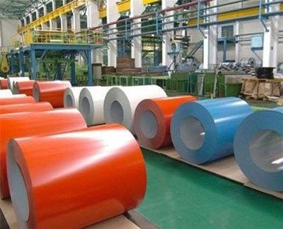 Uzun Süreli Koruma İçin Polyester Boya Tipi ve Renkli Kaplamalı Yüzey Sunan Minimal Çinko Kaplamalı Boyalı Çelik Rulo